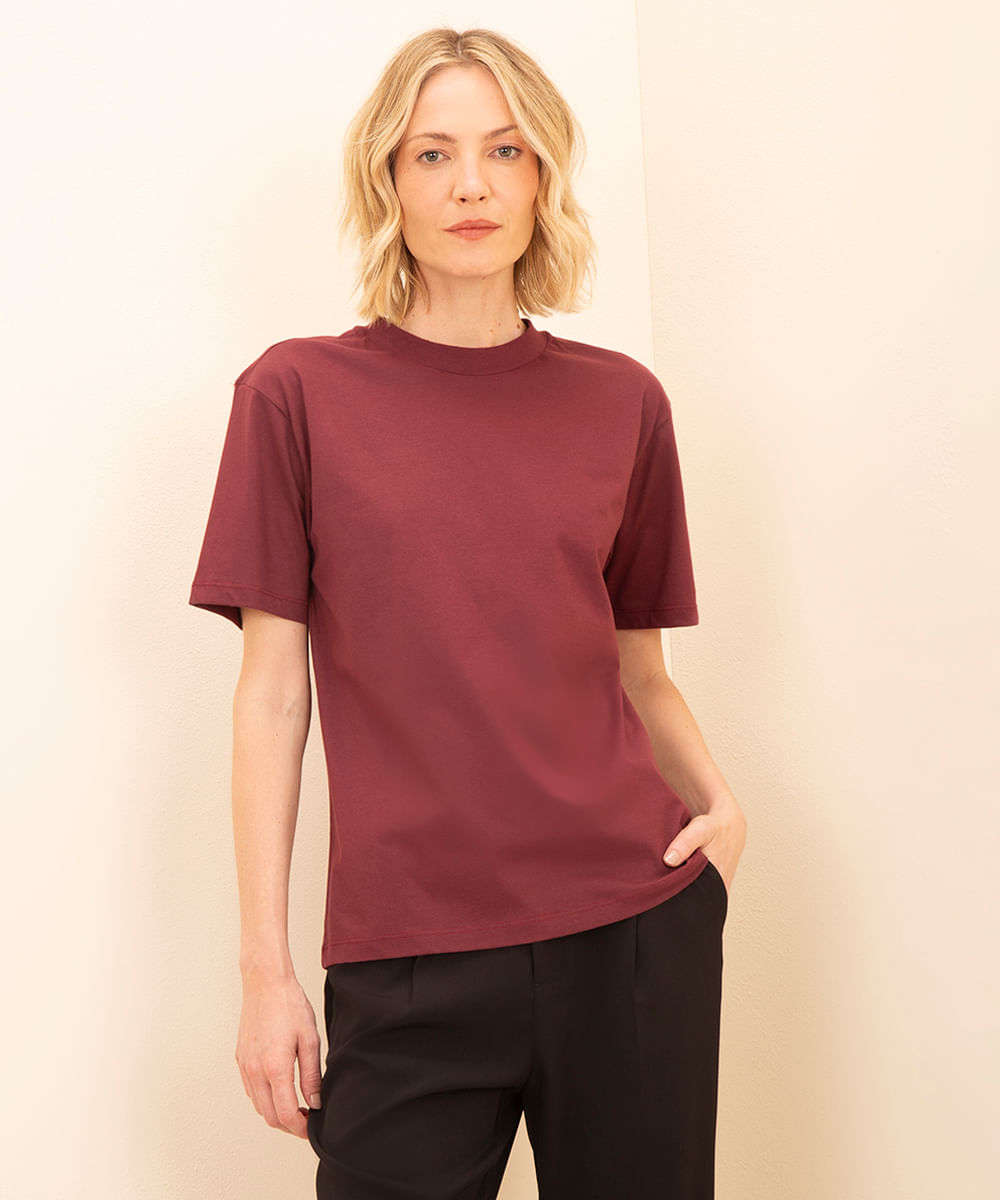 camiseta feminina mindset manga curta decote redondo vinho
