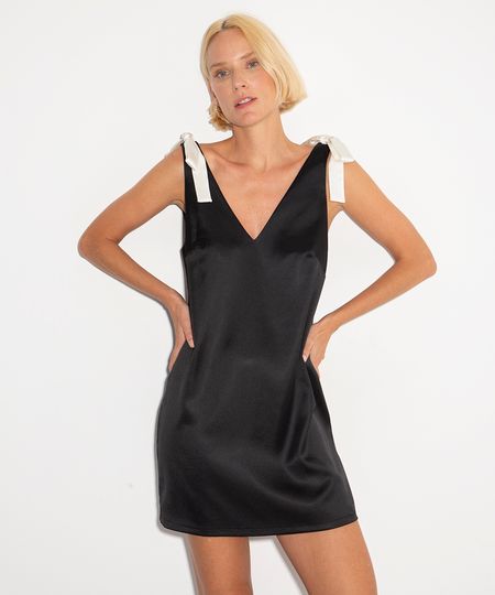 vestido curto acetinado com laços mindset preto PP