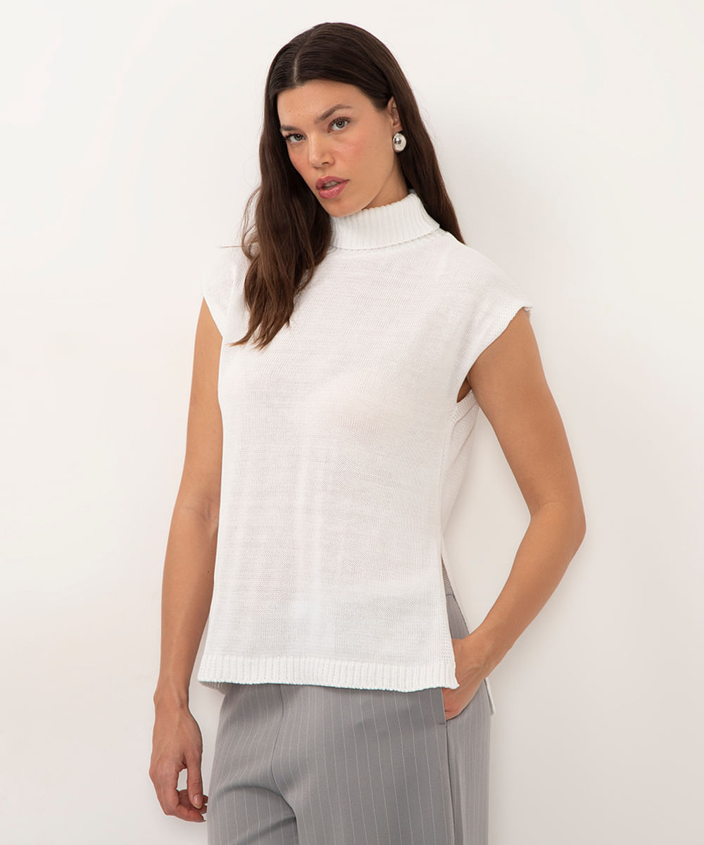 blusa alongada de tricot gola alta off white