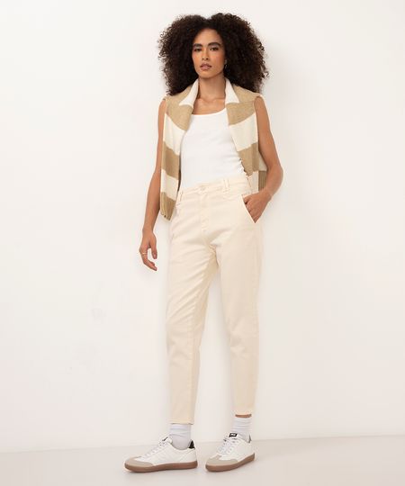 calça de sarja mom cintura alta sawary bege 36 calça de sarja mom cintura alta sawary bege 36