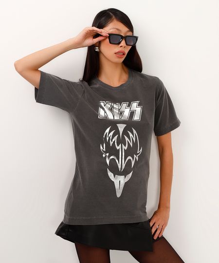 camiseta de algodão metalizada kiss cinza PP camiseta de algodão metalizada kiss cinza PP