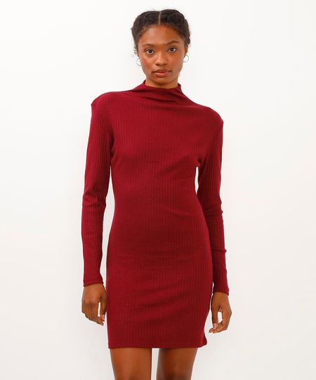 vestido de tricot curto gola alta vinho G vestido de tricot curto gola alta vinho G