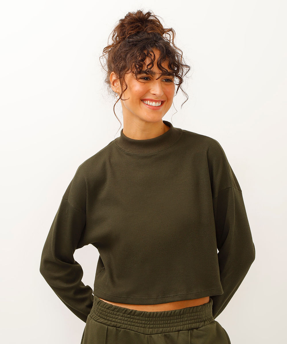 blusa texturizada básica manga longa verde - verde militar