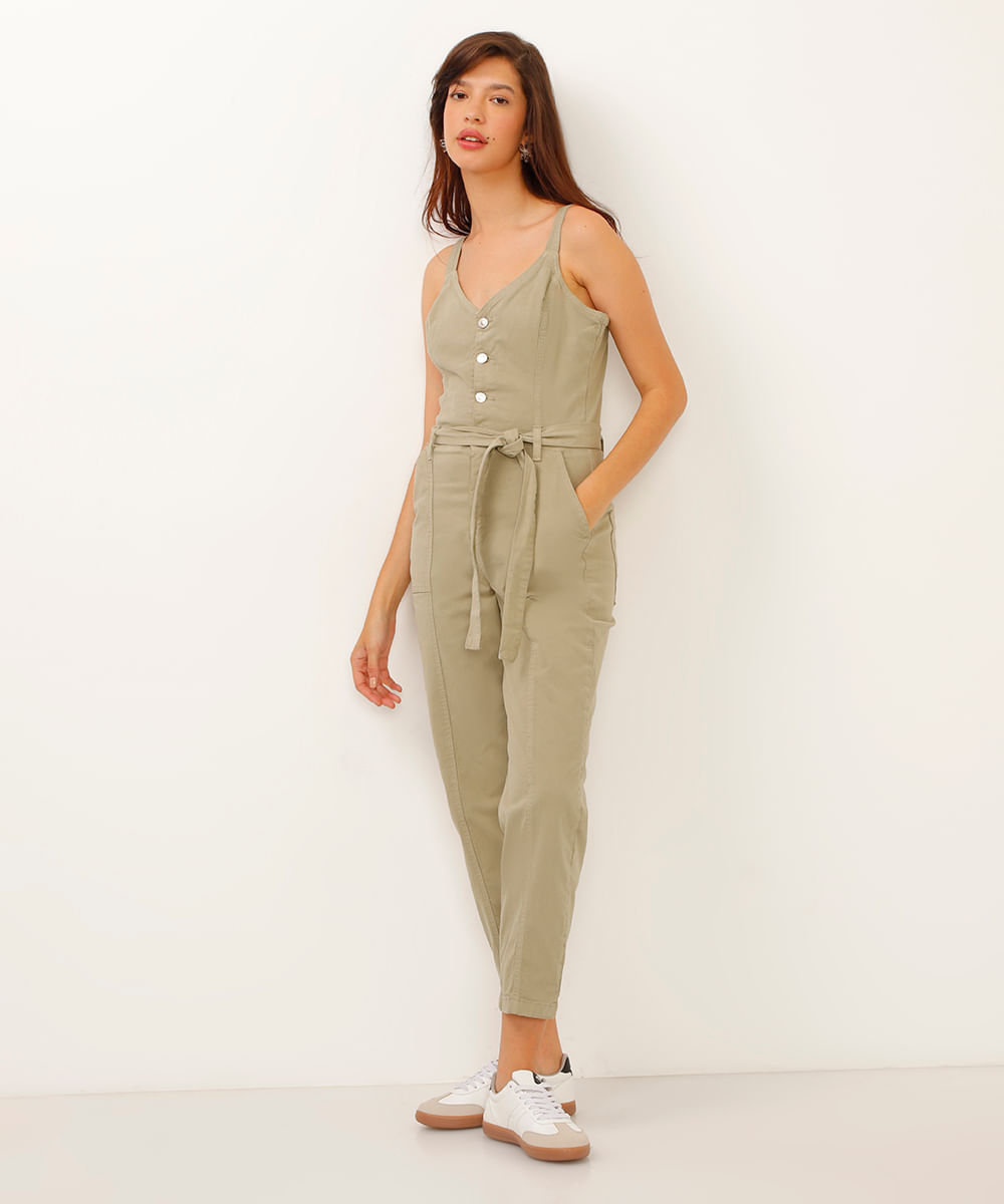 macacão regata de sarja com faixa verde macacão regata de sarja com faixa verde