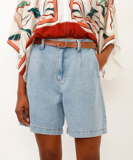 bermuda jeans cintura super alta com cinto azul 34