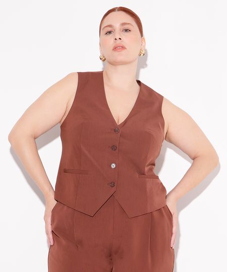 colete alfaiatatia plus size mindset marrom GG1