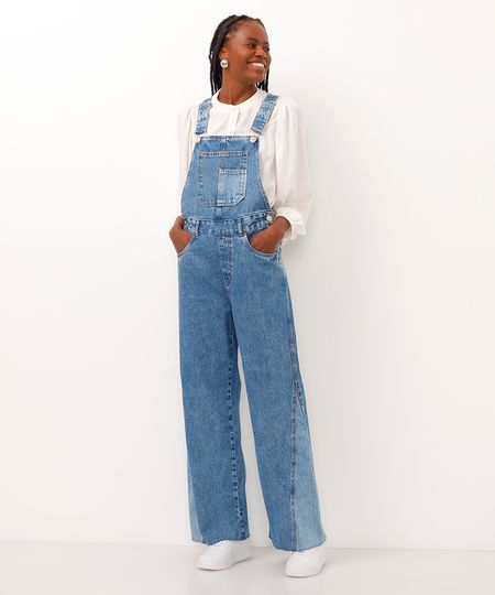 jardineira jeans com recortes azul 38 jardineira jeans com recortes azul 38