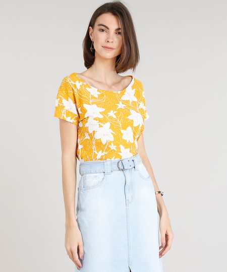 Blusa-Feminina-Ampla-Estampada-Floral-Manga-Curta-Decote-Redondo-Mostarda-9355693-Mostarda_1