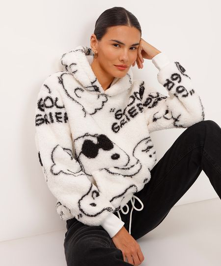 blusão de pelúcia com capuz e bolso snoopy off white P blusão de pelúcia com capuz e bolso snoopy off white P