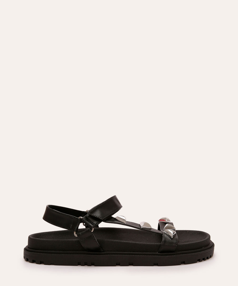 sandália flatform com tachas oneself preta