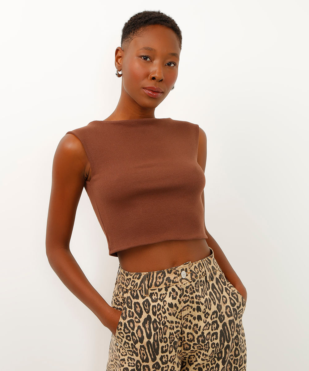 cropped de algodão decote canoa marrom