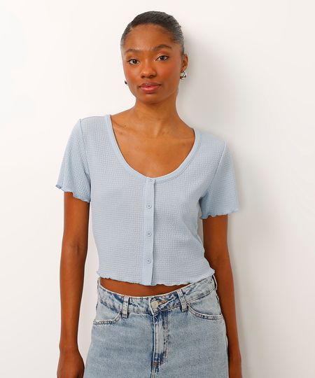 blusa texturizada com botões frufru azul PP