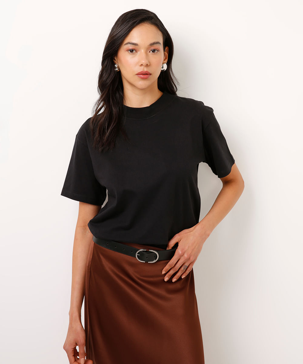 camiseta de algodão básica manga curta gola alta - preto