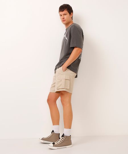 short básico com bolsos bege G