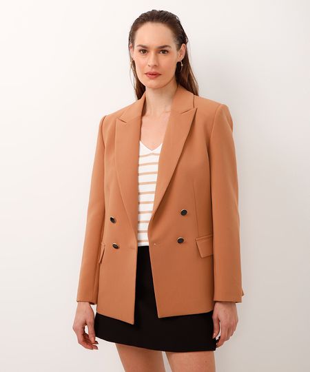 blazer de alfaiataria com ombreira e botões - caramelo PP