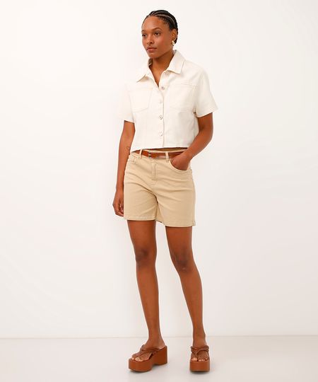 short de sarja cintura média com cinto bege 38 short de sarja cintura média com cinto bege 38