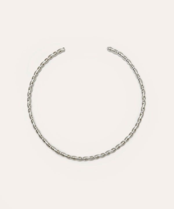 colar choker espiral torcido prateado UNICO
