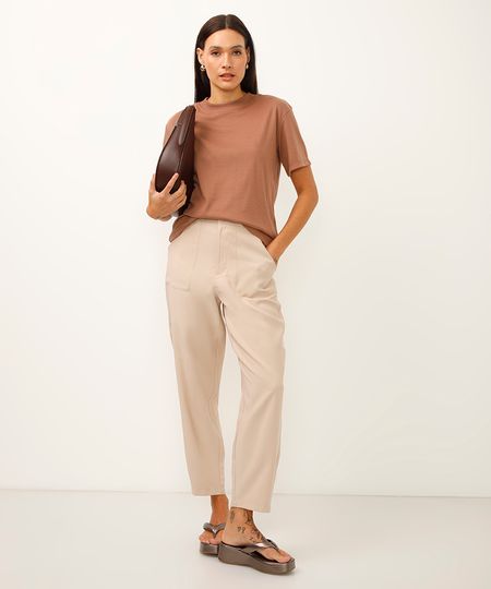 calça clochard de alfaiataria com bolsos bege 40