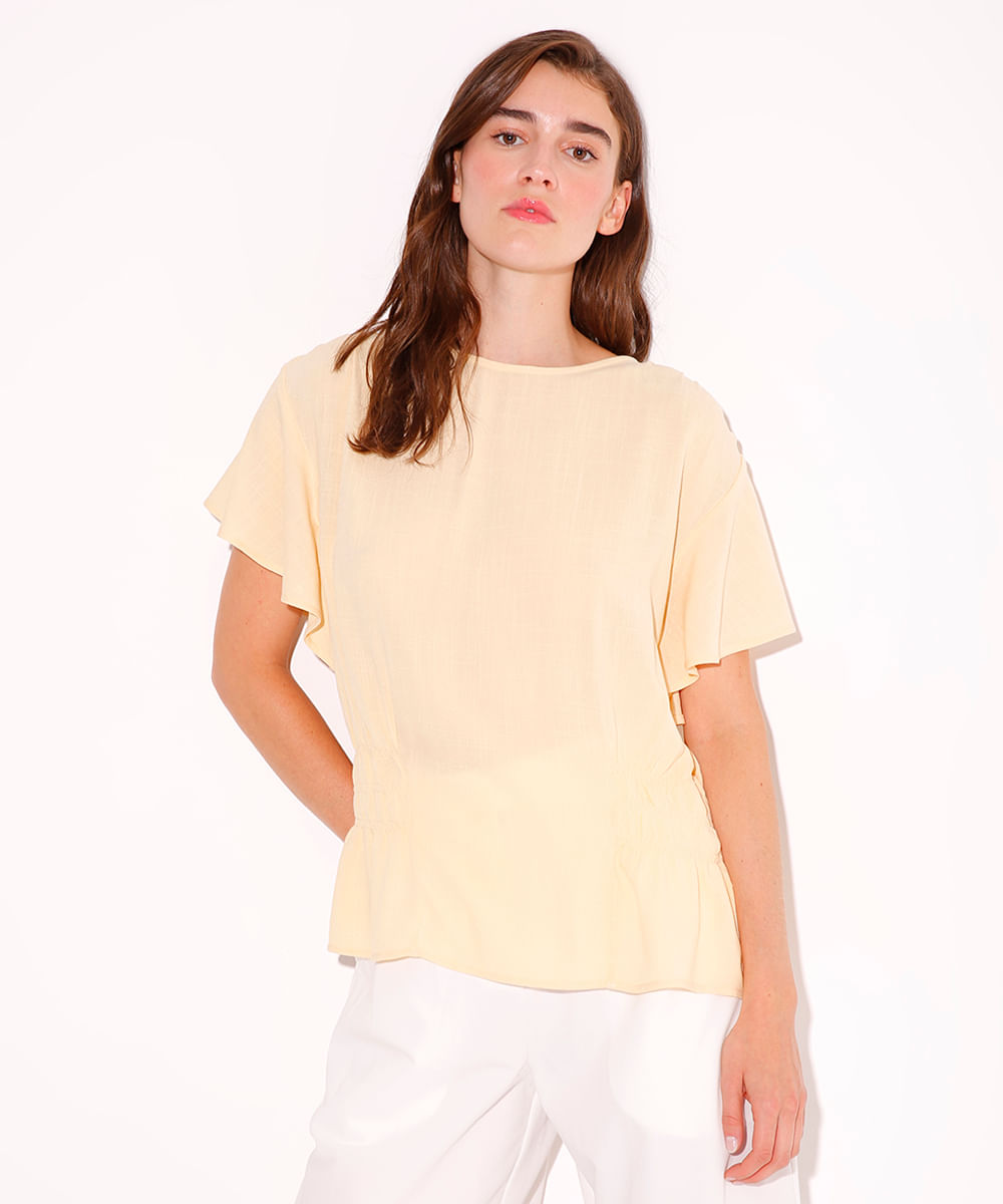 blusa de viscose com babado e franzido mindset amarela