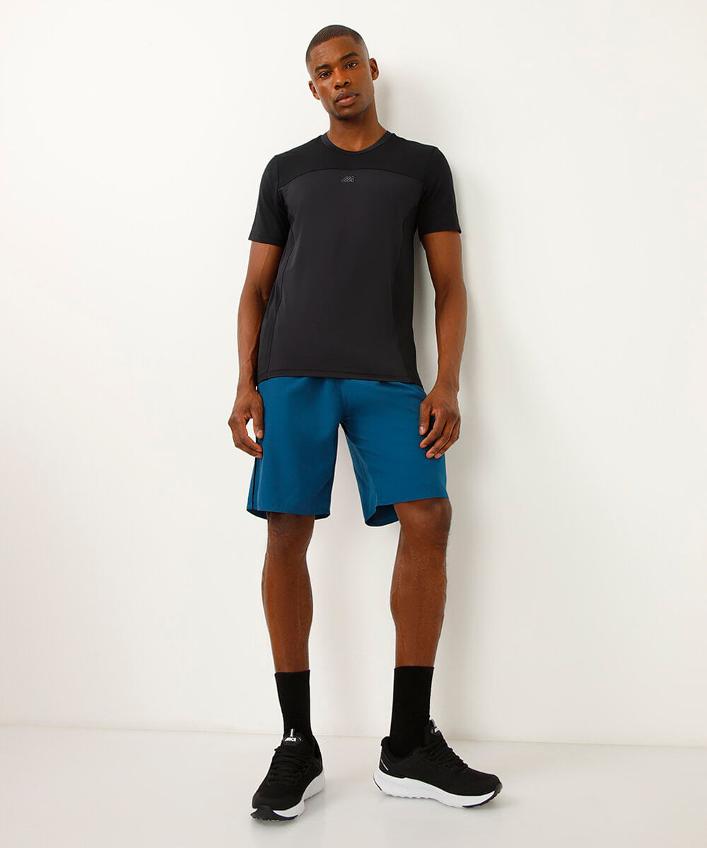 bermuda esportiva ace com bolsos e vivo contrastante petróleo