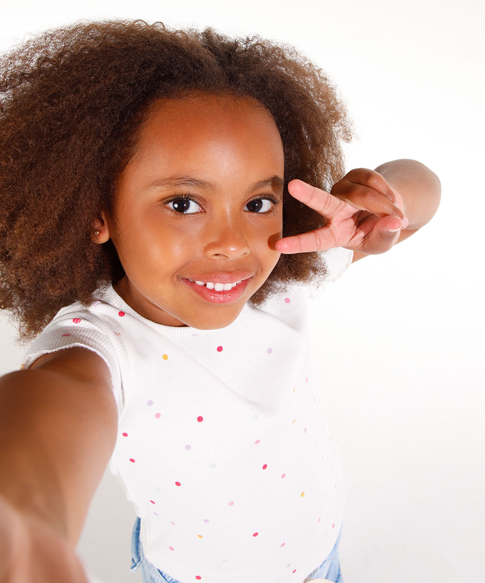 blusa infantil manga curta poá off white