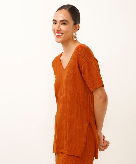túnica de tricot decote v com fenda laranja G túnica de tricot decote v com fenda laranja G