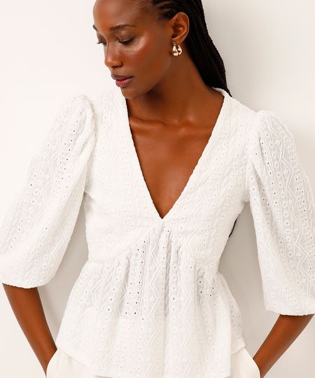 bata de laise decote v manga bufante off white PP bata de laise decote v manga bufante off white PP