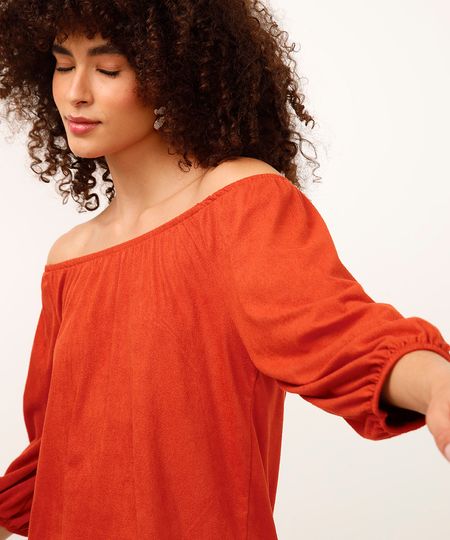 blusa de suede ombro a ombro manga bufante laranja PP blusa de suede ombro a ombro manga bufante laranja PP