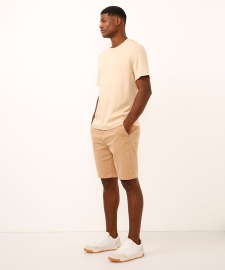 bermuda reta de sarja com bolsos chino bege 48 bermuda reta de sarja com bolsos chino bege 48