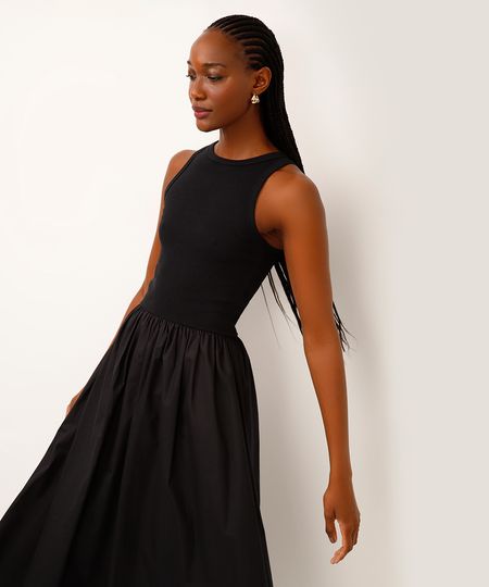 vestido midi canelado saia volumosa - preto GG