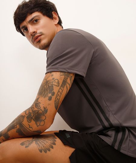 camiseta esportiva ace com listras cinza M