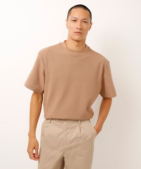 camiseta de algodão texturizada marrom P