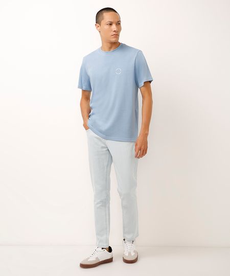 calça slim jeans com bolsos azul 44