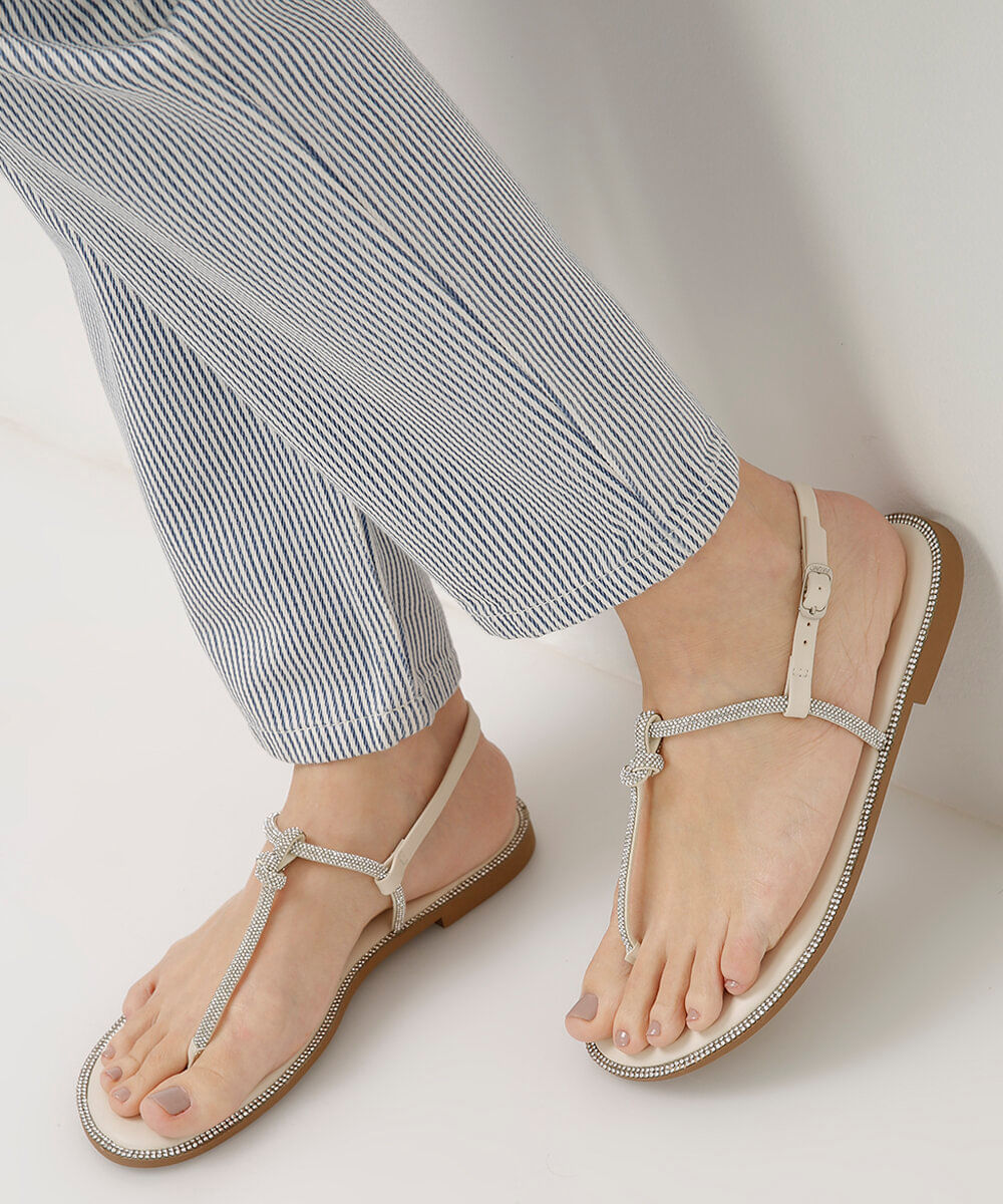 rasteirinha com brilhos via uno off white