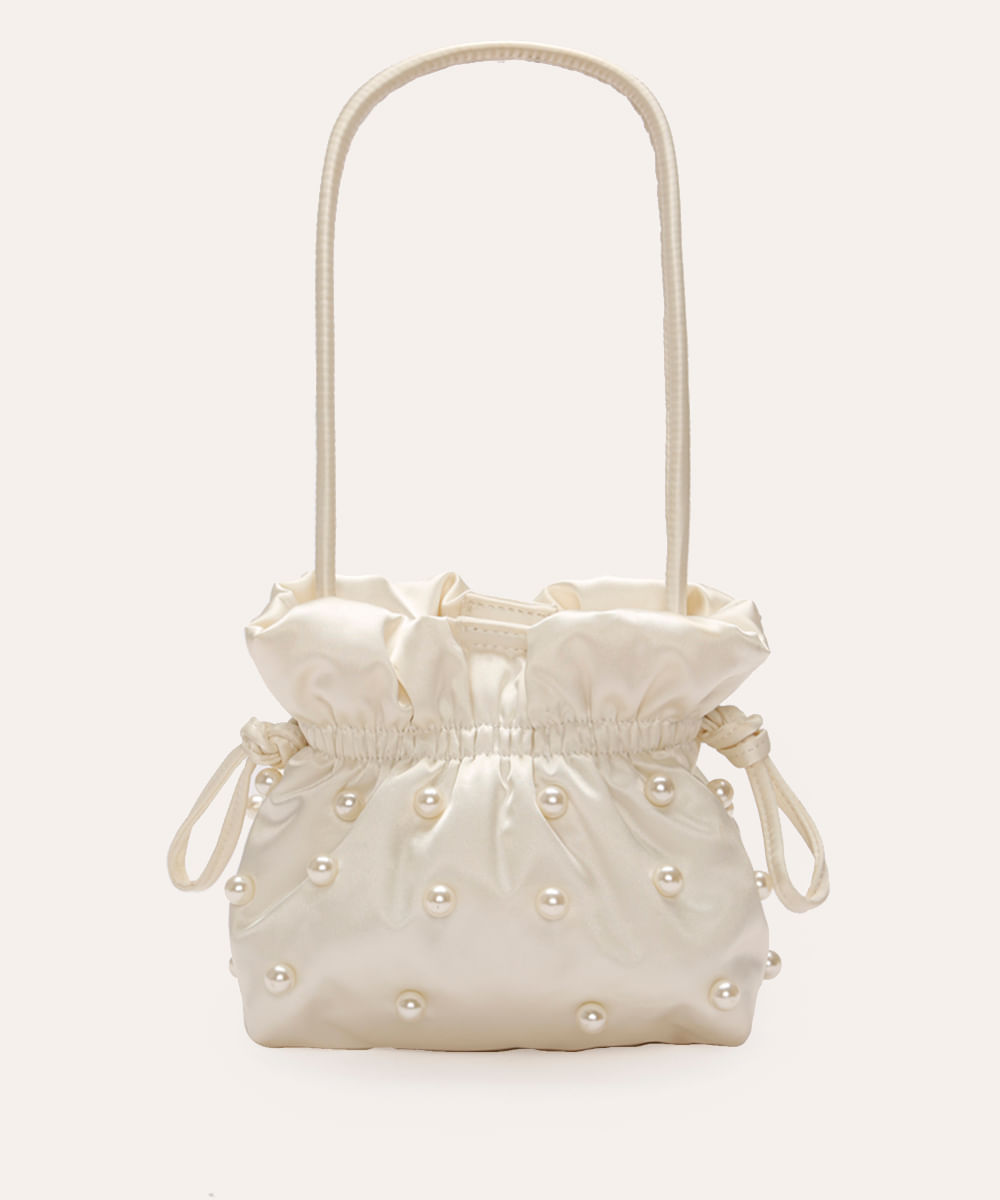 bolsa bucket acetinado com pérolas off white