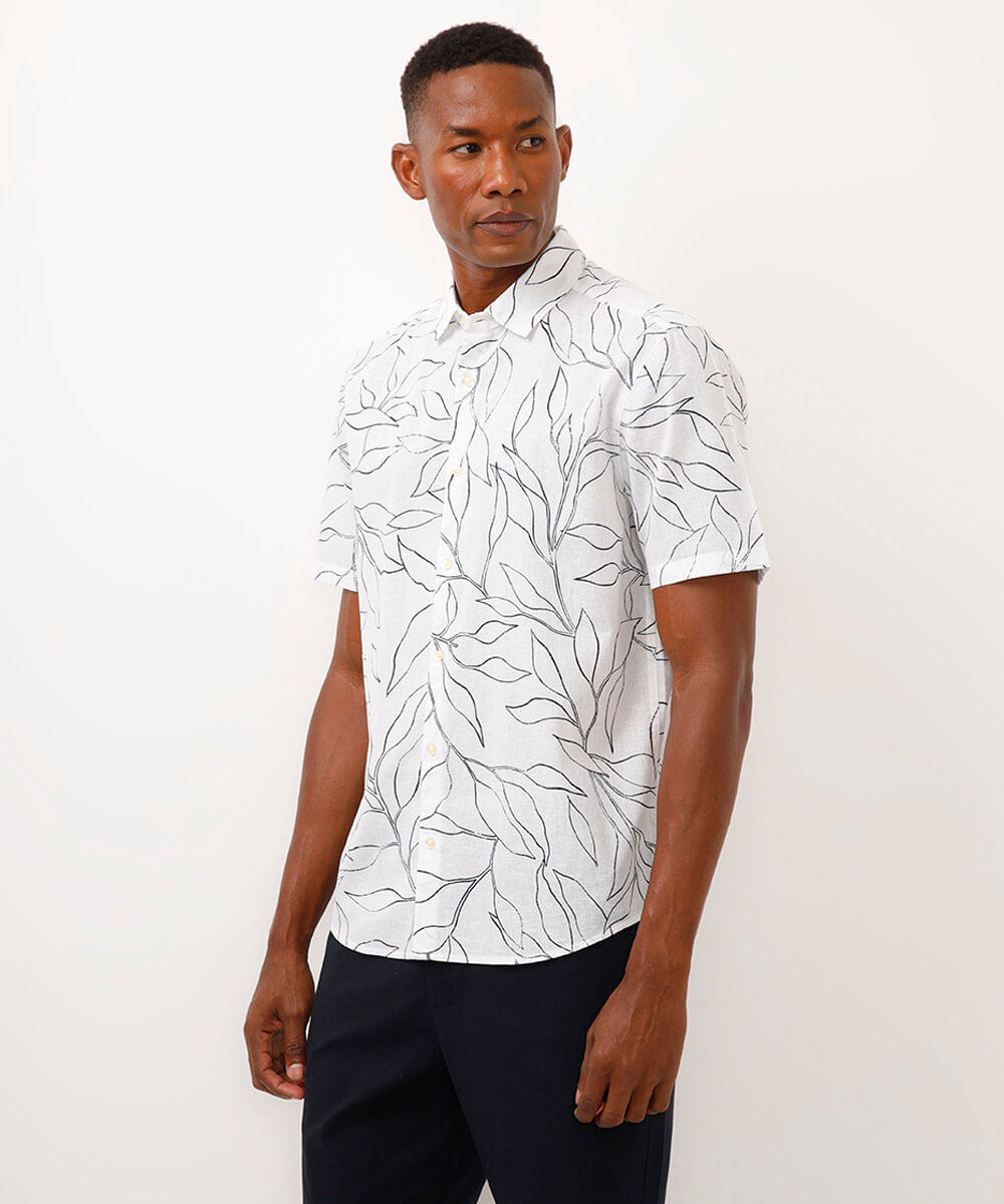 camisa comfort com linho folhagens branca