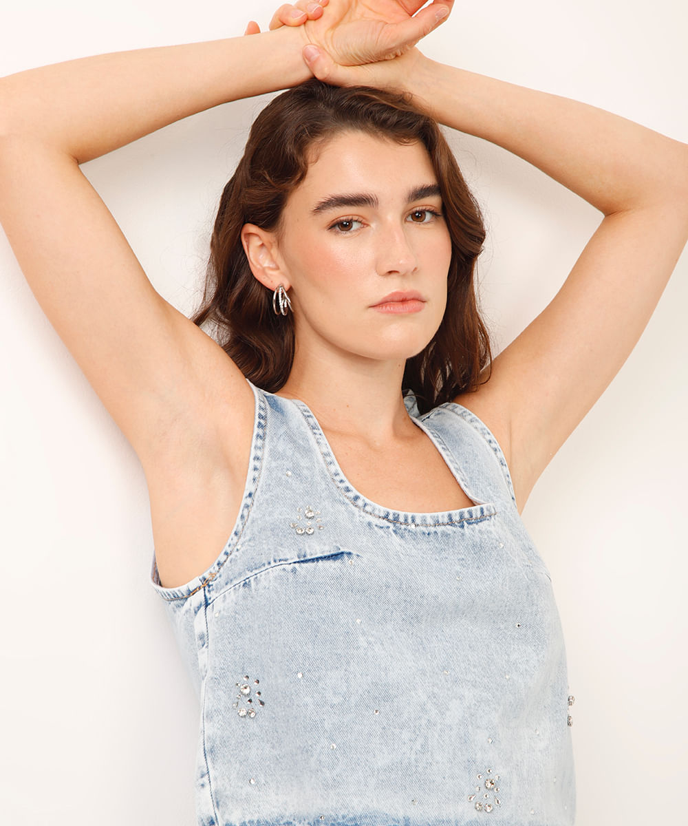 regata jeans com brilhos azul