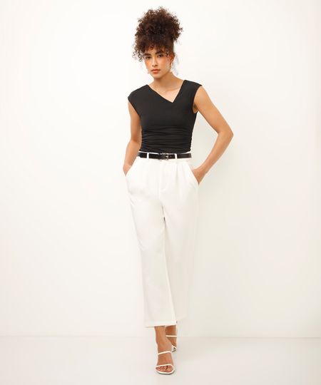 calça reta de alfaiataria com cinto off white 44