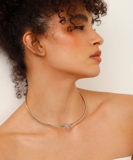 colar chocker nó prateado UNICO