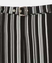 Saia-Evase-Listrada-Preta-8179331-Preto_4