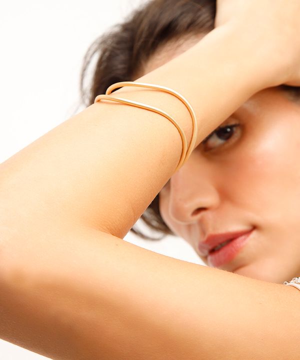 bracelete orgânico dourado UNICO
