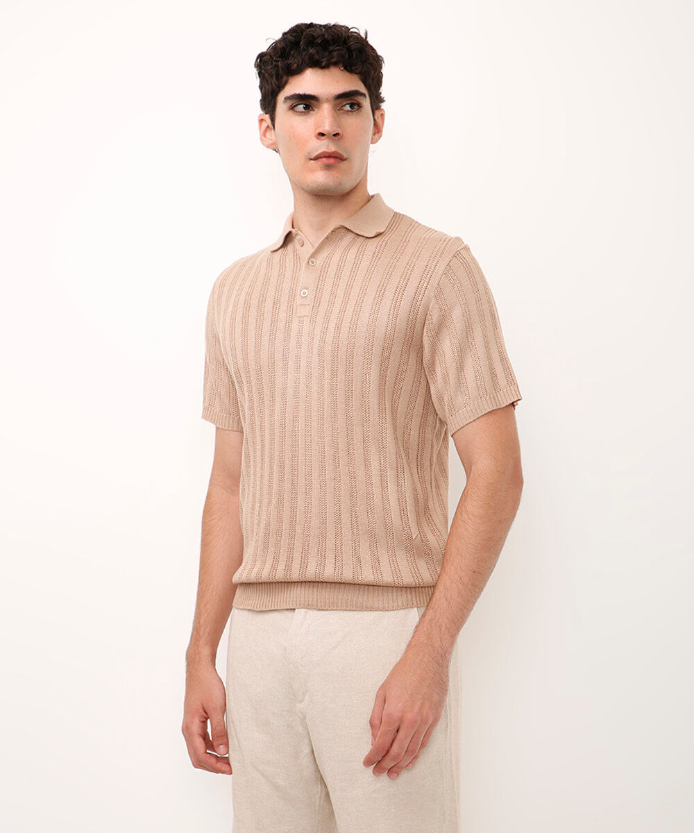 polo de tricot texturizada bege