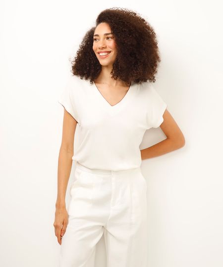 blusa de viscose decote v com bordado off white P