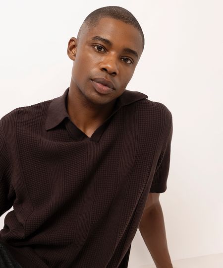 polo masculina de tricot texturizada marrom G polo masculina de tricot texturizada marrom G