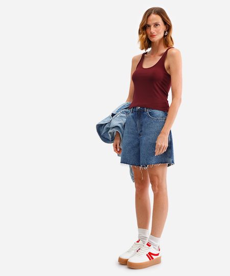 regata feminina de viscose canelada vinho M