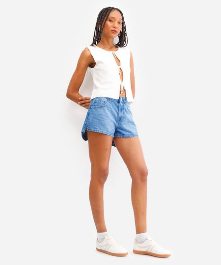 short reto feminino jeans com bolso deslocado azul 34