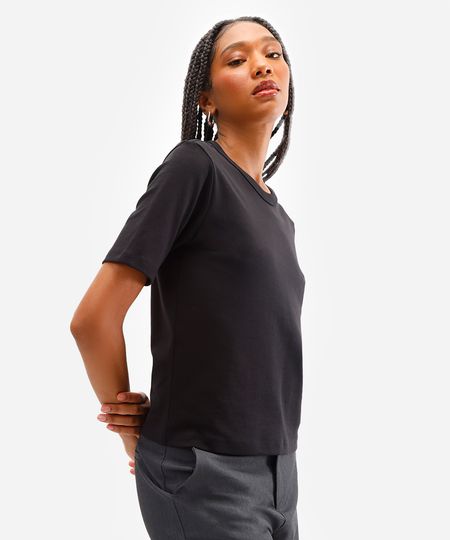 camiseta básica feminina de algodão peruano manga curta preta P