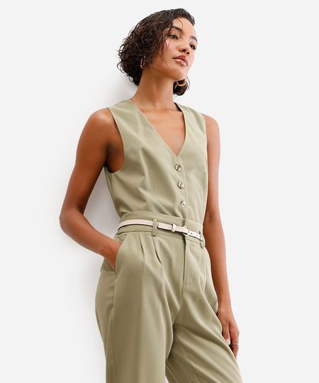 colete feminino de alfaiataria com botões verde PP colete feminino de alfaiataria com botões verde PP