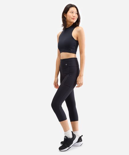 calça capri feminina esportiva ace com bolsos preta P