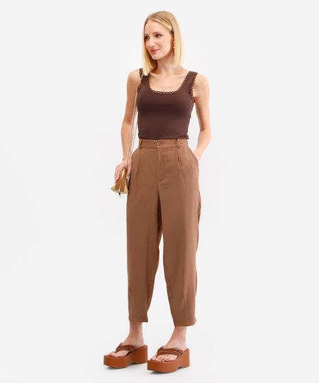 calça alfaiataria de viscose com pregas cintura alta - marrom escuro 36 calça alfaiataria de viscose com pregas cintura alta - marrom escuro 36